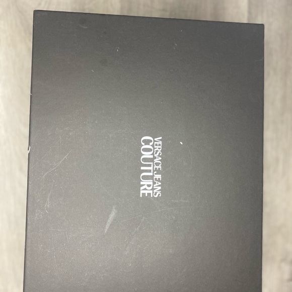 Versace shoes - Picture 4 of 5